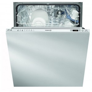 特点 洗碗机 Indesit DIFP 18B1 A 照片